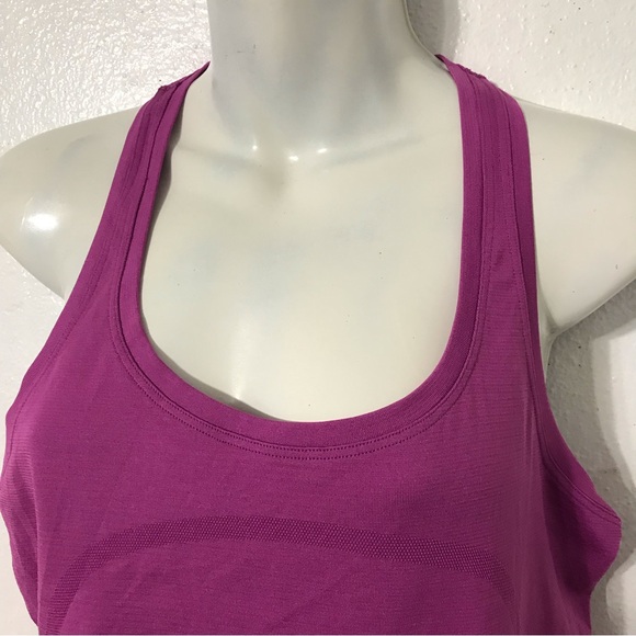 Lululemon top size 8 - Picture 3 of 6